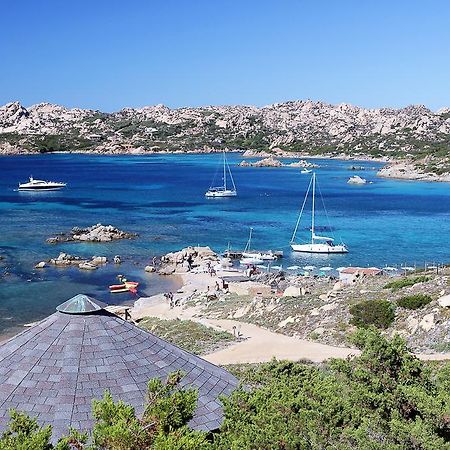 Готель Touring Club Italiano - La Maddalena Ла-Маддалена Екстер'єр фото