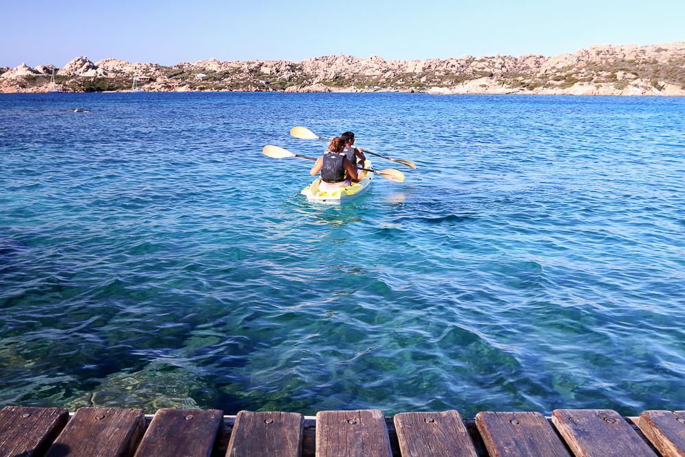 Готель Touring Club Italiano - La Maddalena Ла-Маддалена Екстер'єр фото