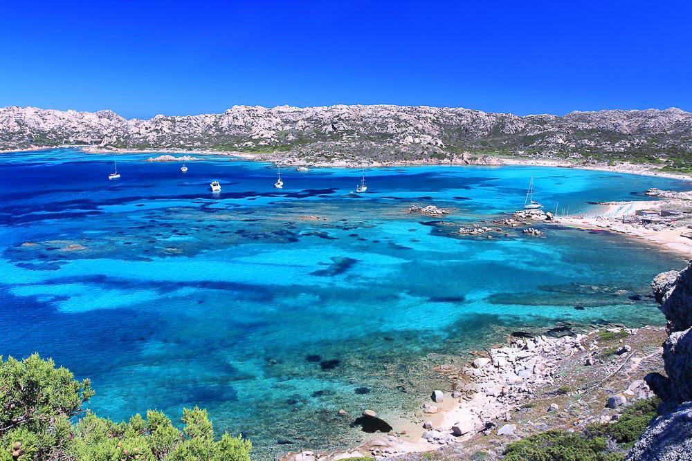 Готель Touring Club Italiano - La Maddalena Ла-Маддалена Екстер'єр фото