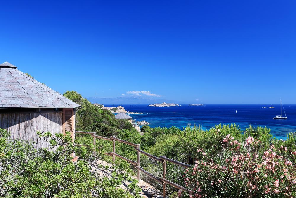 Готель Touring Club Italiano - La Maddalena Ла-Маддалена Екстер'єр фото