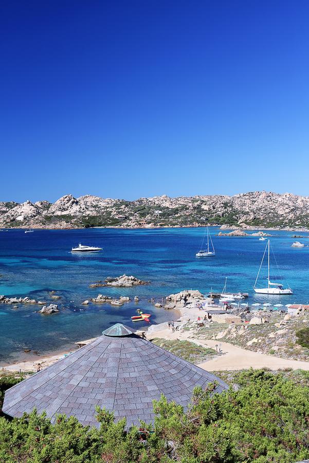 Готель Touring Club Italiano - La Maddalena Ла-Маддалена Екстер'єр фото
