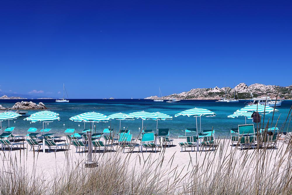 Готель Touring Club Italiano - La Maddalena Ла-Маддалена Екстер'єр фото